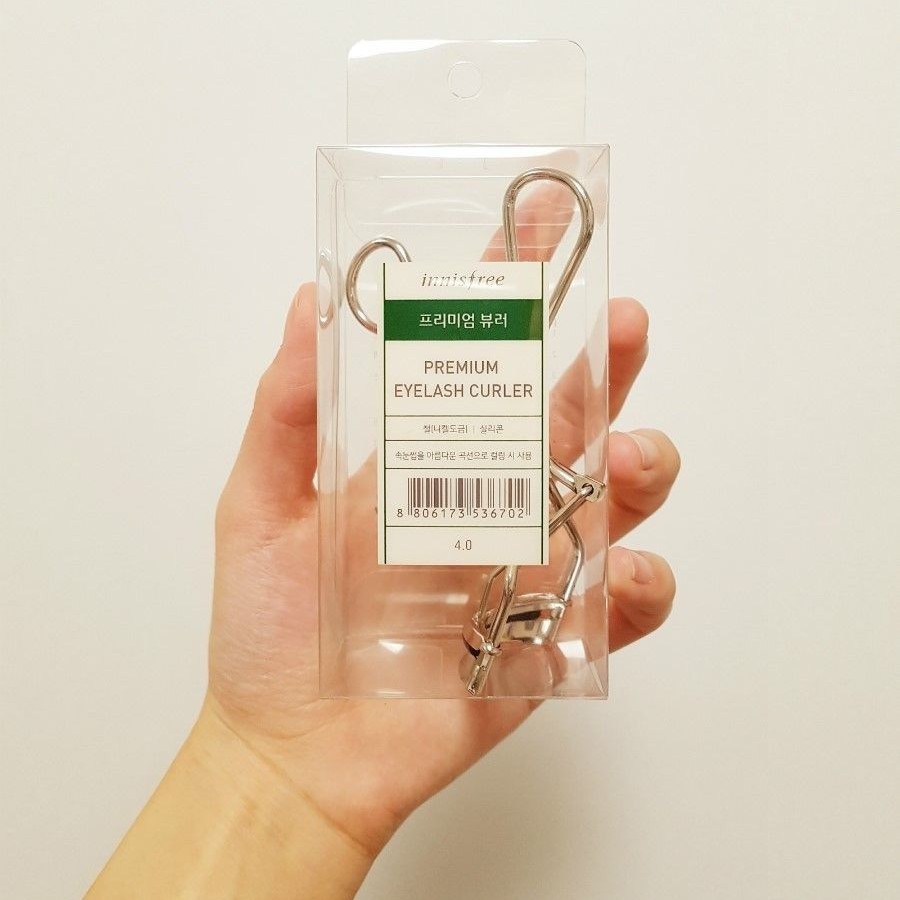 Kẹp bấm mi Premium Eyelash Curler Innisfree