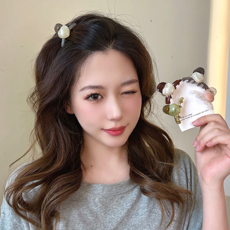 Kẹp Tóc Hình Trái Tim Đơn Giản Cho Nữ