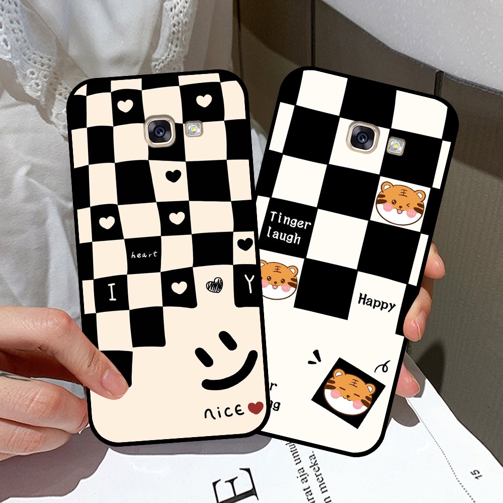Ốp lưng Samsung A3 2016 / A5 2016 / A7 2016 in hình sọc caro, họa tiết đen trắng dễ thương