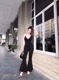 Jumpsuit 2 dây quần ống loe
