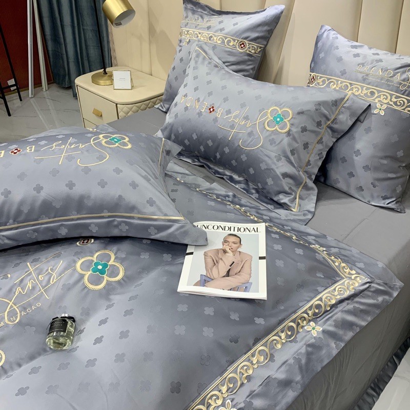 Bộ Chăn Ga Gối LỤA SILK PIMA VÂN CHÌM + Thêu logo Quý tộc mẫu mới 2020 /Set 4 món