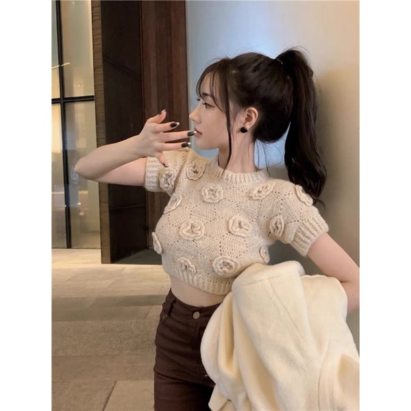 Áo len thêu hoa nổi croptop tay ngắn kèm feedback thật
