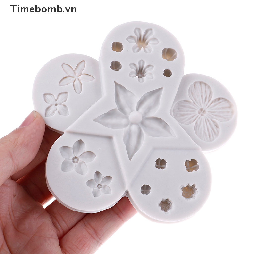 Khuôn Silicone Làm Bánh Hình Bông Hoa Xinh Xắn