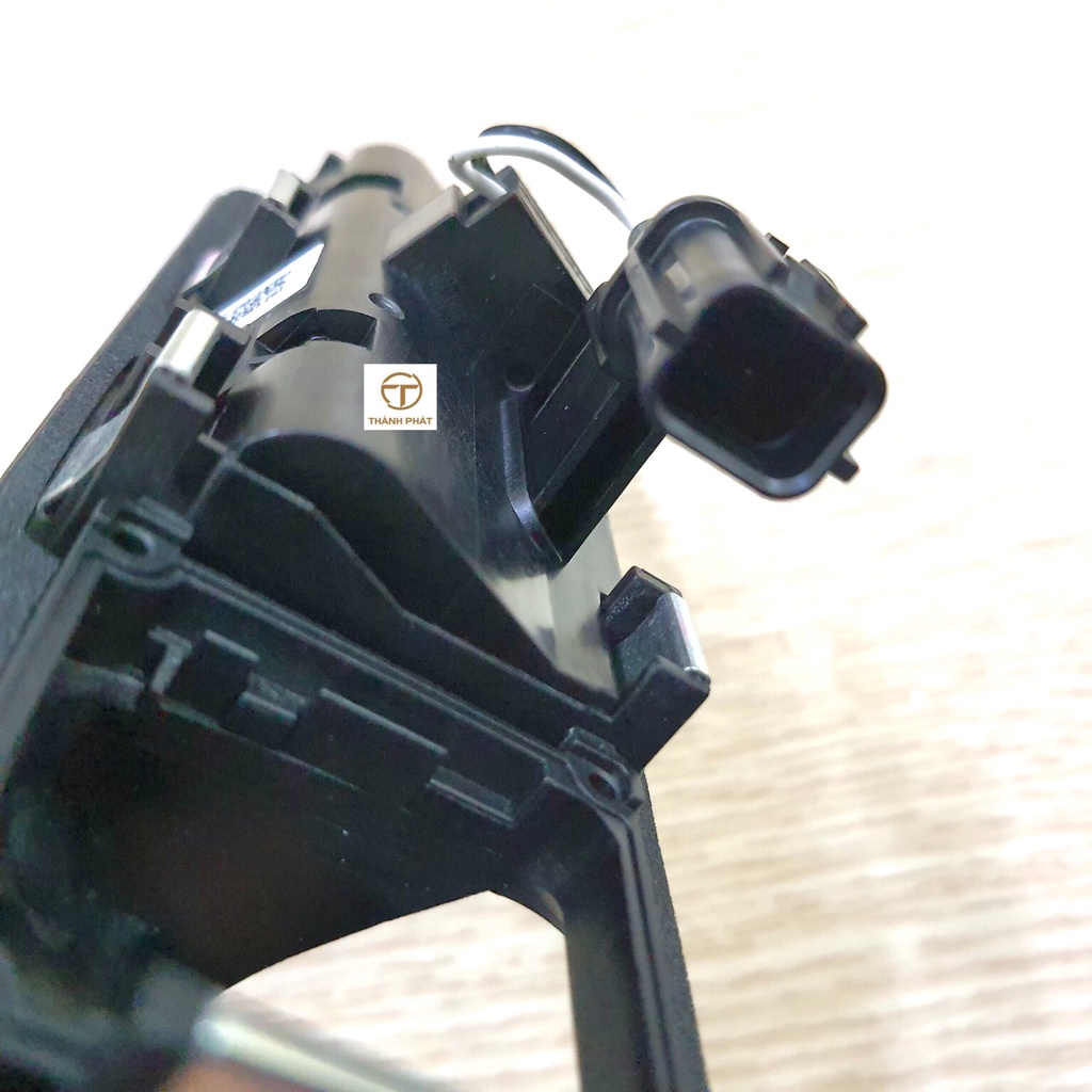 CÔNG TẮC MỞ CỐP SAU HYUNDAI ELANTRA 2016,ACCENT 2019