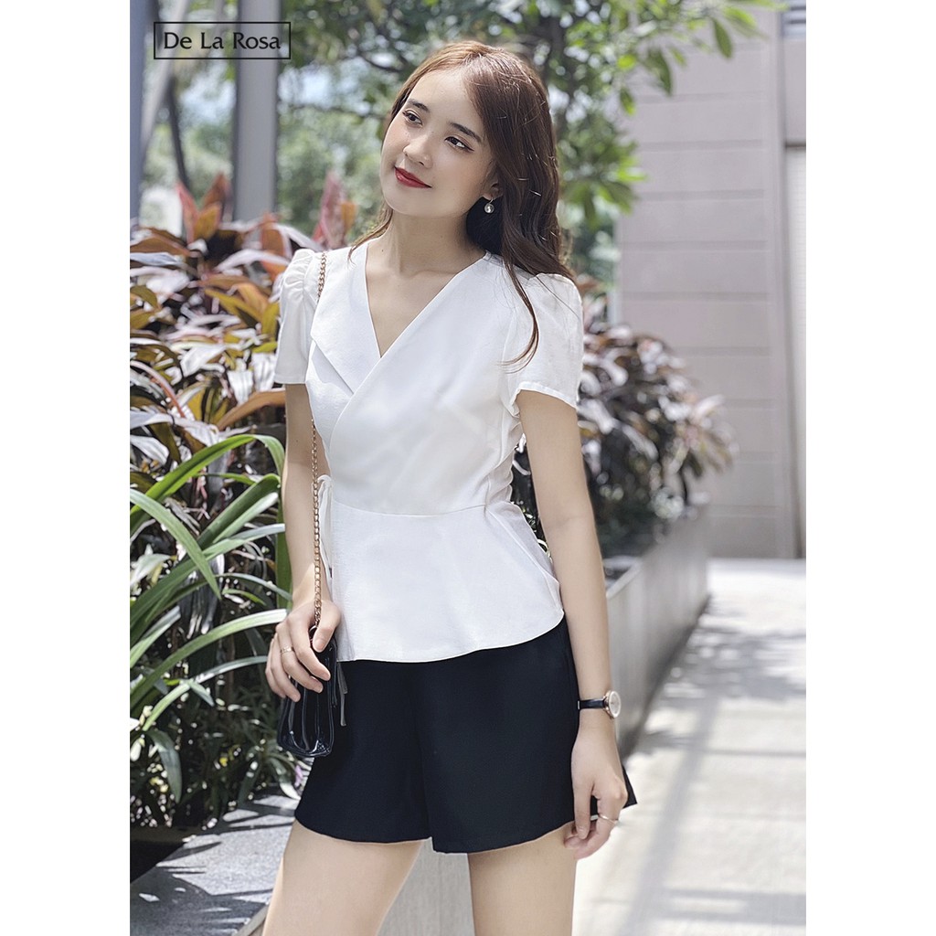 Quần short đùi nữ thiết kế hai túi xéo dạo phố- De La Rosa