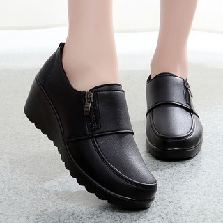 giày trung niên độn đế cao 5 cm HI156
