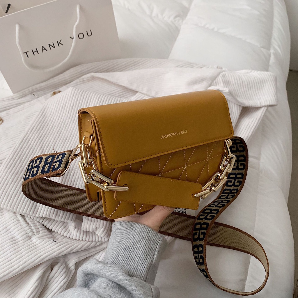 Túi Đeo Chéo Một Bên Vai Hình Vuông Phong Cách Châu Âu Thời Trang Độc Đáo Mới Dành Cho Bạn Nữ Phong Cách Hàn Quốc 2021