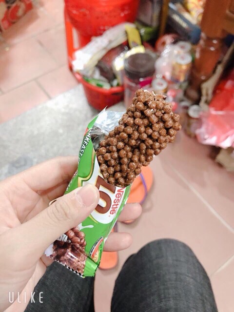 Bánh ngũ cốc milô Bar 23,5g 👉 Nesle >malaysia >date 10/2023ăn kiêng