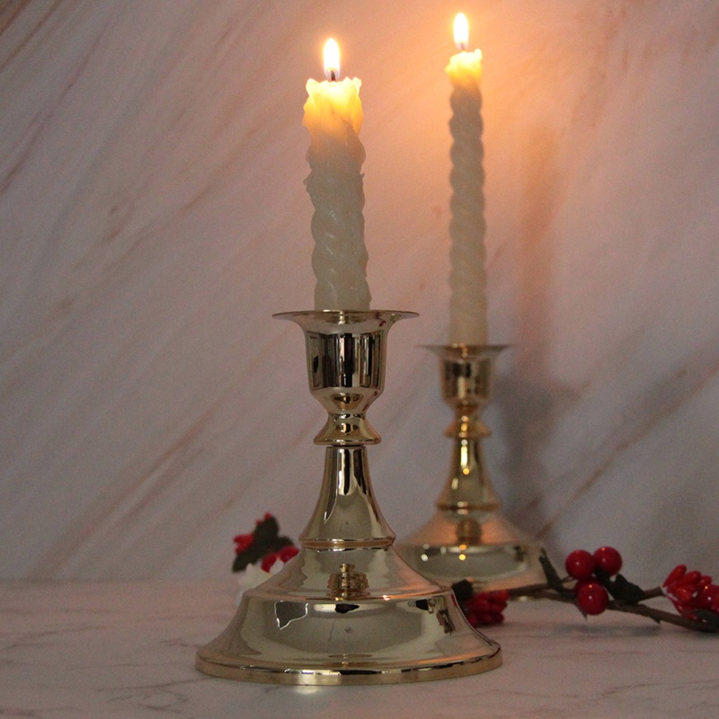 Giá Đỡ Nến Bằng Kim Loại Phong Cách Châu Âu Cổ Điển
