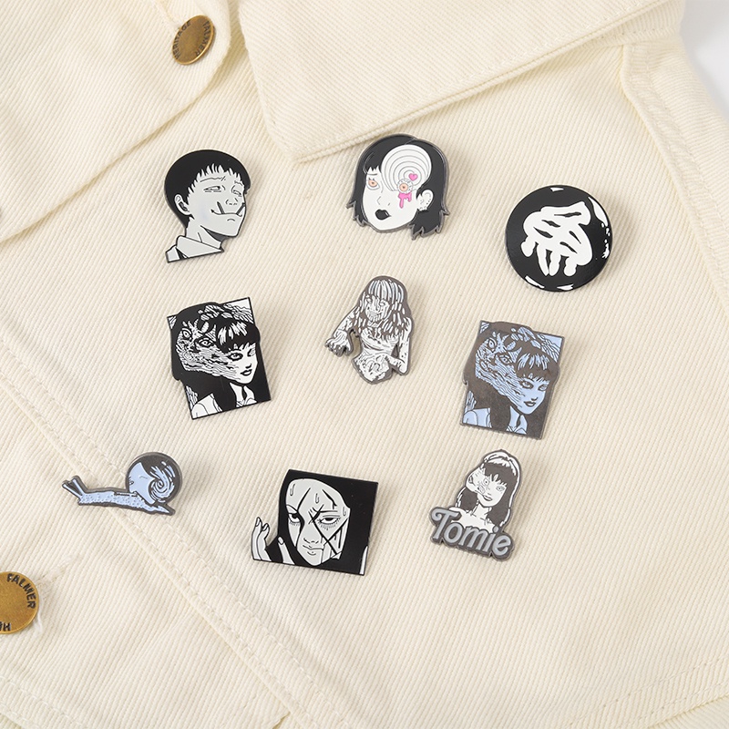 Huy Hiệu Cài Áo Hình Kinh Dị Độc Đáo