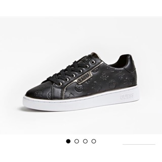 Giày Guess BANQ EMBOSSED LOGO Sneakers Chính Hãng