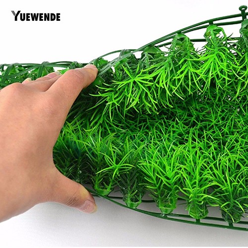 Thảm cỏ nhân tạo dùng cho trang trí bể cá
