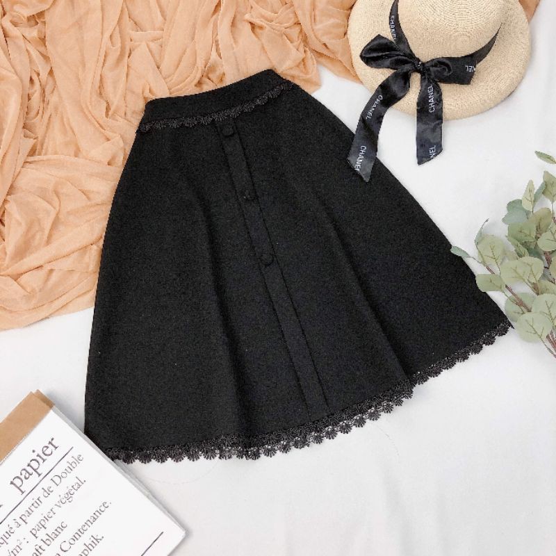 chân váy giá: 60k😗😘1100☺😊