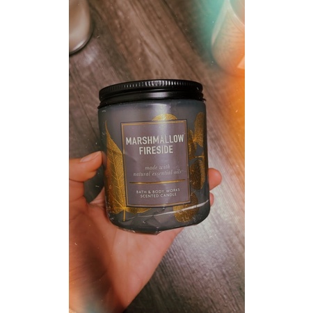 Nến Thơm Bath and Bodyworks mùi Marshmallow Pumpkin Bể đáy