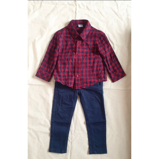 - Giày đép & quần áo bé trai