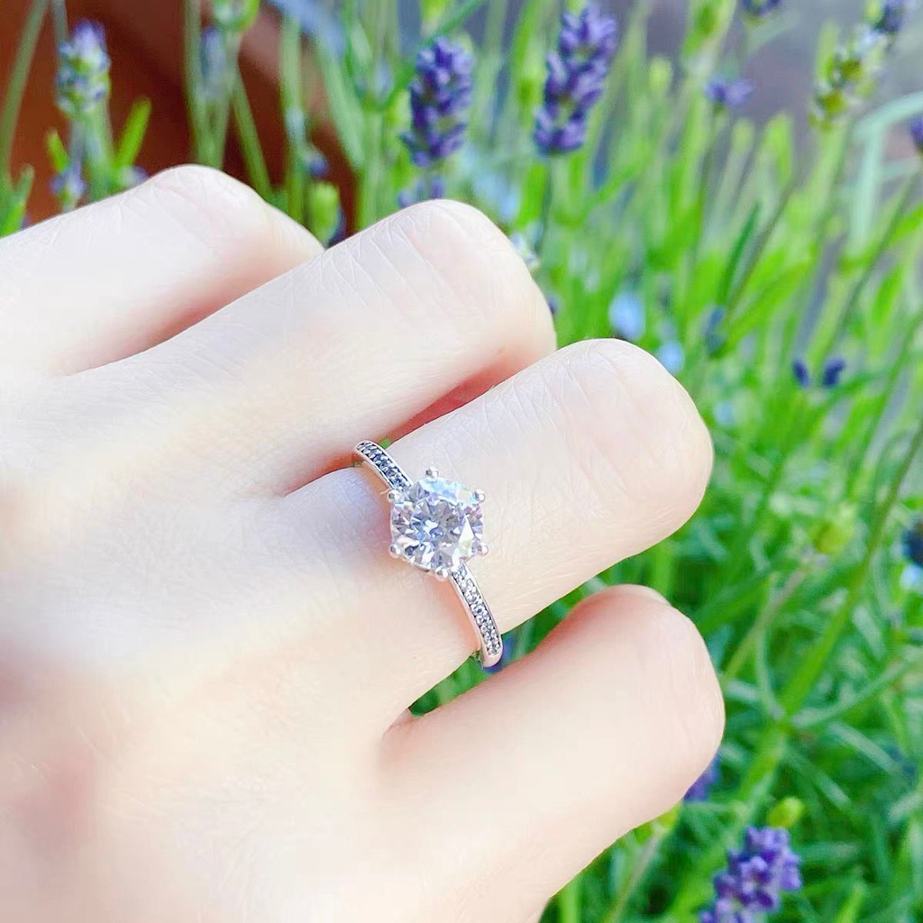 Nhẫn Đính Hôn Bạc 925 Hình Vương Miện Đính Đá Pandora