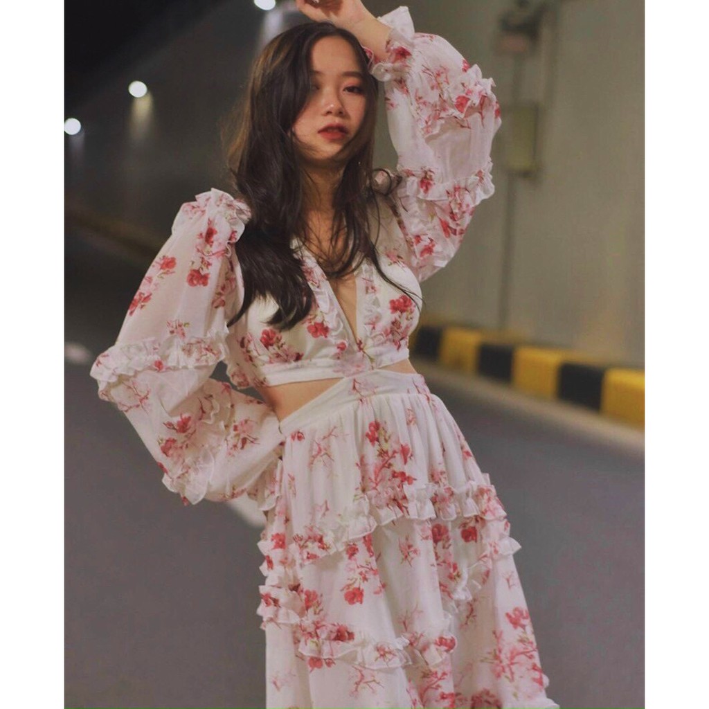 Đầm hoa nhíu bèo cut eo có mút ngực dáng xinh cổ V tay dài hở lưng XUKA-DRESS MT017 chất Voon xịn xó cao cấp. | BigBuy360 - bigbuy360.vn