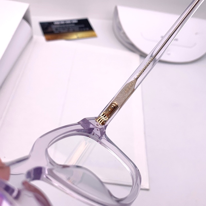 Thanh lý kính GM south size bản chuẩn kèm hộp hãng màu trong