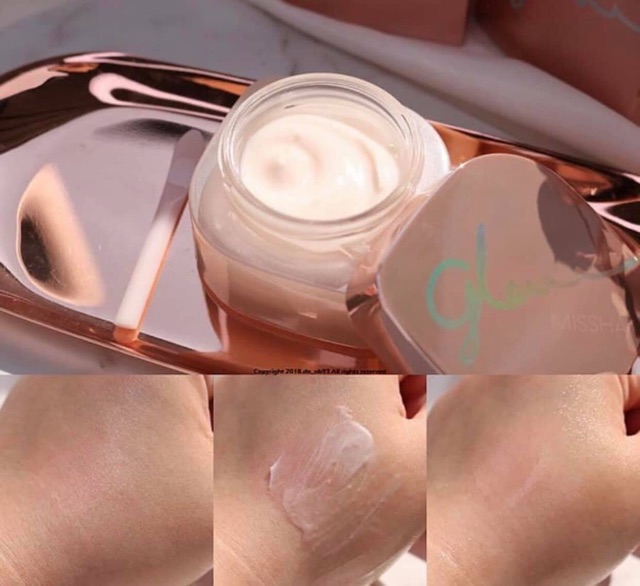 KEM LÓT GLOWY 4 IN 1 MISSHA GLOW SKIN BALM | BigBuy360 - bigbuy360.vn