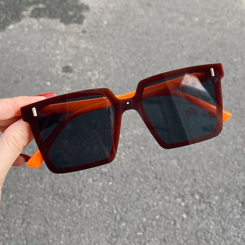 Kính Râm Gọng Cam