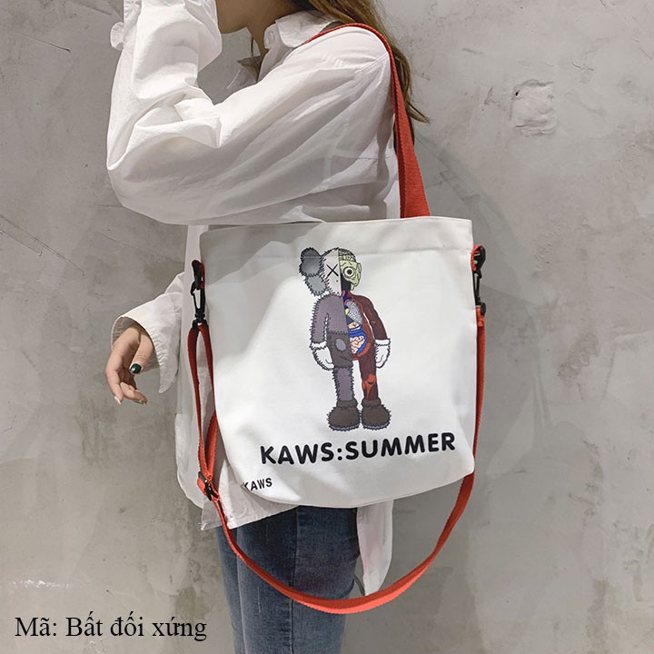 TÚI TOTE ULZZANG HÌNH KAWS SUMMER ĐEO CHÉO NHIỀU MẪU PHONG CÁCH