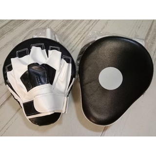 Pad tay cho các môn đối kháng 1 cặp