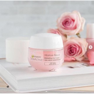 Kem dưỡng ẩm Garnier Moisture Rescue Refreshing Gel-Cream 50ml