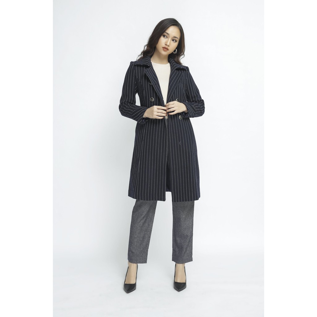 [NHẬP WABRTL5 GIẢM 10% TỐI ĐA 50K ĐH 250K ]Áo khoác nữ cổ 2 ve dáng dài họa tiết kẻ IVY moda MS 71M3882