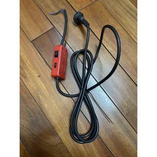 Dây và hộp số công tắc máy chà tường