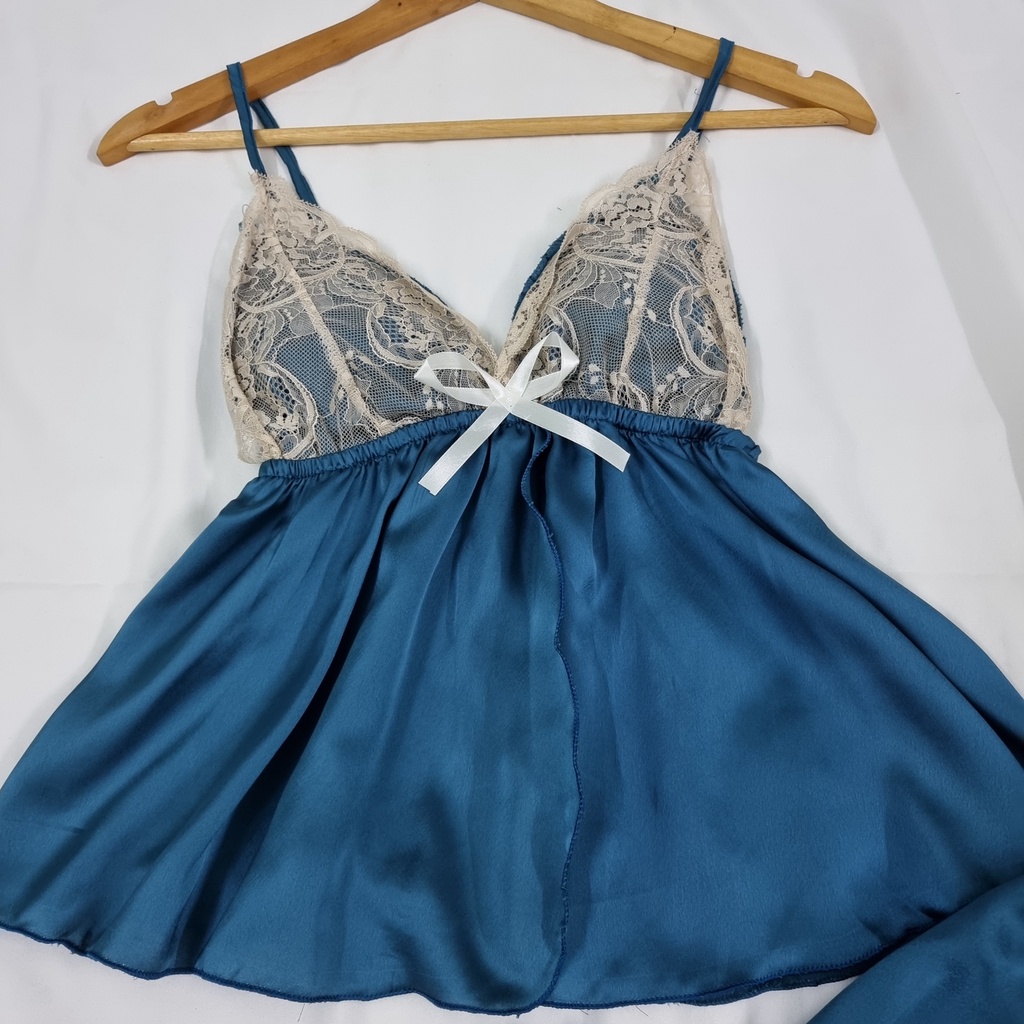 Đồ Ngủ Sexy, Đồ Ngủ 2 Dây Sexy Phối Ren Ảo Xẻ Tà Quần Dài Gợi Cảm Freesize - Linqustore