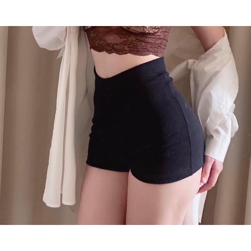 Sooc trơn đen nữ HM xuất dư xịn, quần đùi cạp cao chất jeans thô co giãn 4 chiều, vải dày dặn siêu hách dáng thời trang