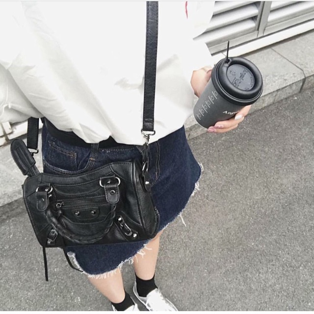 Túi da nứt kèm tag gương hot hit