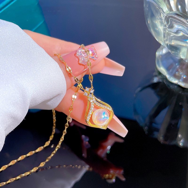 Dây Chuyền Bằng Thép Titan Nhẹ Hình Giọt Nước Nàng Tiên Cá Ji Khảm Vàng Thật ins Transport ins Influencer