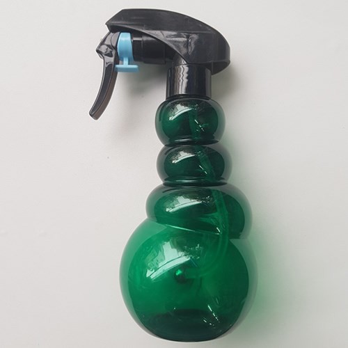 Bình xịt cắt tóc hình con Sâu