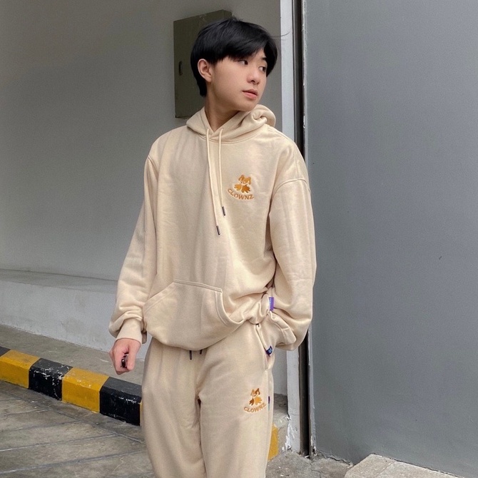 Áo khoác hoodie trơn local brand Clownz Basic nỉ da cá unisex nam nữ form rộng có mũ