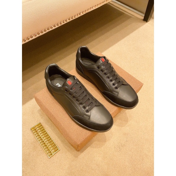 Giày sneaker nam Prada cổ thấp kiểu dáng đơn giản cao cấp