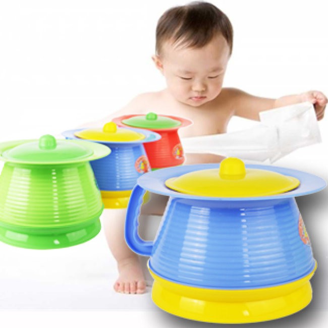 Bô vệ sinh cho bé