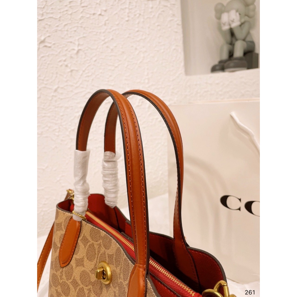 Túi xách công sở 𝐂𝐨𝐚𝐜𝐡 size 27cm fullbox