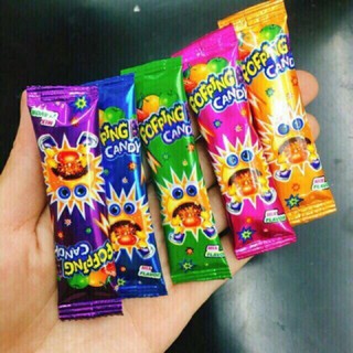 kẹo nổ thái lan 1 bịch khoảng 100c
