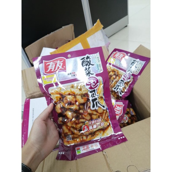 Sẵn- Chân gà cay YuYu 100g Trùng Khánh | BigBuy360 - bigbuy360.vn