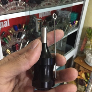 Tay cần chuyển kim Pen
