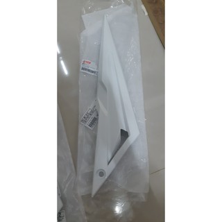 Nắp cốp Exciter 2006 - 2010 trắng