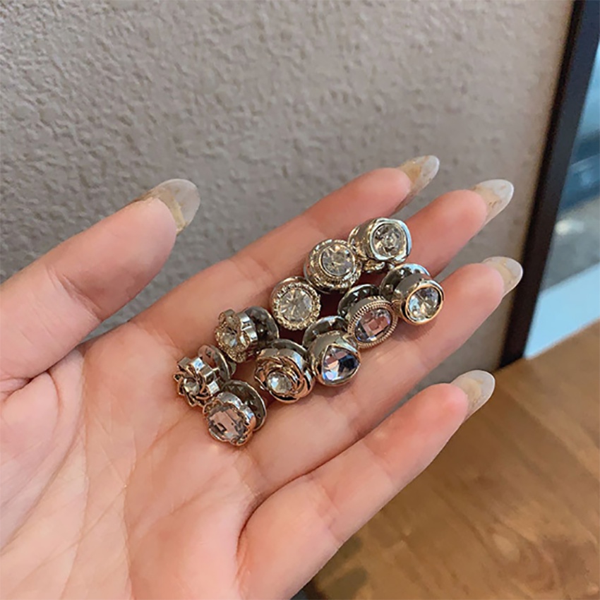 Set 10 ghim cài áo phong cách Hàn Quốc dành cho nam/nữ DTOnline