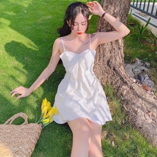 Váy 2 dây nơ ngực hở lưng