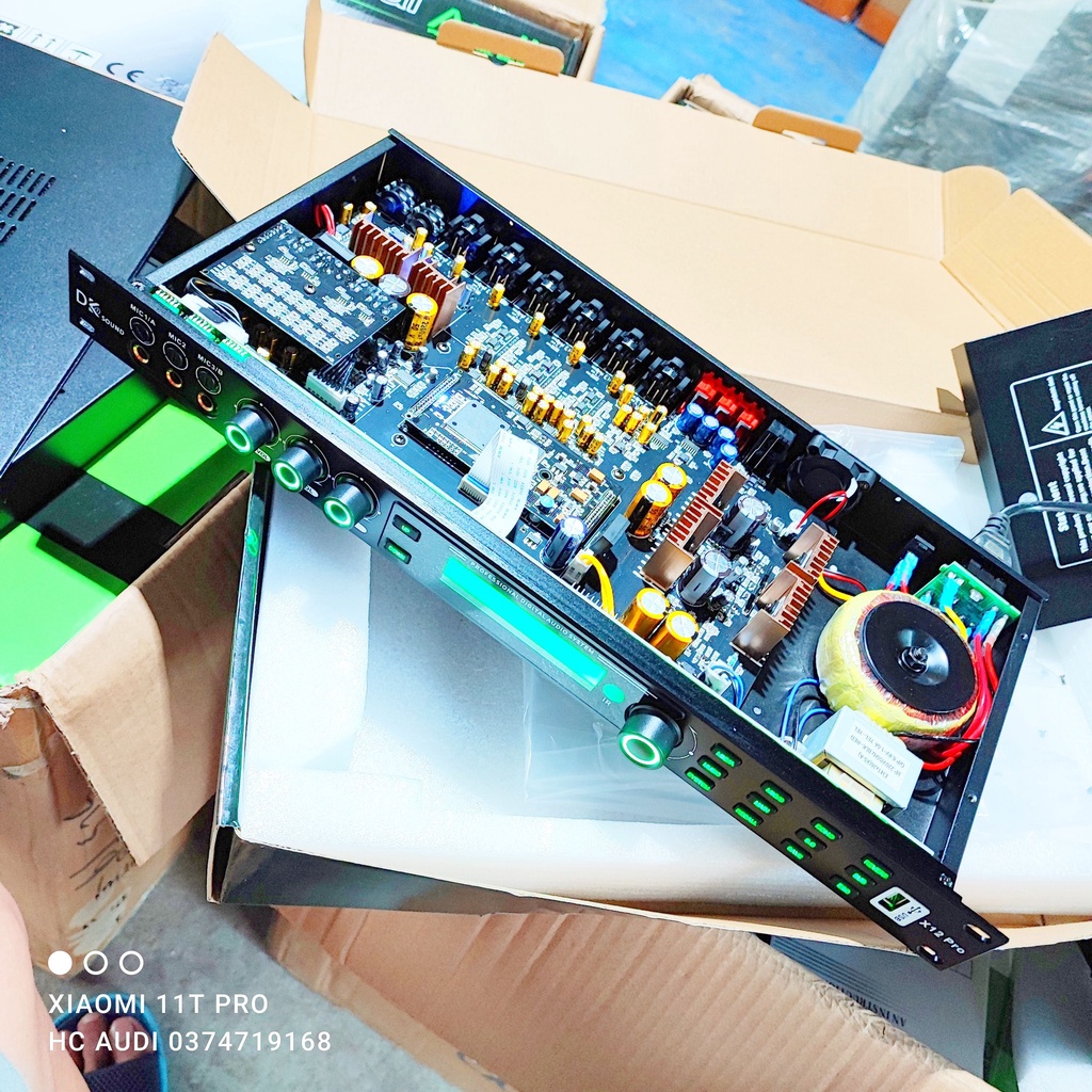 Vang số X12 pro nhập khẩu cao cấp nghe nhạc và hát cực hay