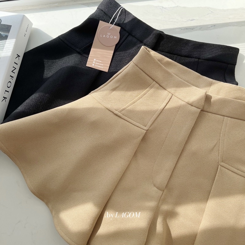 LAGOM - Quần giả váy xếp ly dáng xoè chất liệu linen thái dày dặn