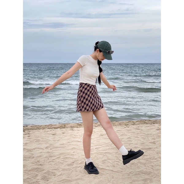 Chân váy caro ngắn dáng chữ A - DELYN