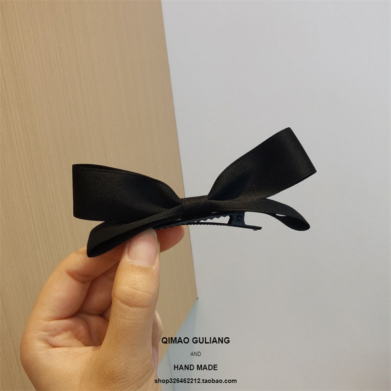 Kẹp Tóc Hình Nơ Nhỏ Ba Chiều Màu Hồng Dễ Thương Cho Bé Gái