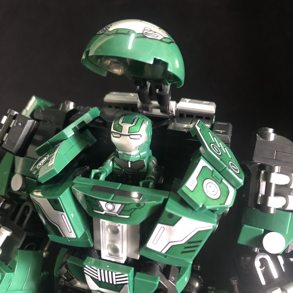 Lắp ráp mô hình Super Heroes Ironman 3D LY 76030 Hulk Buster MK26 màu xanh lá