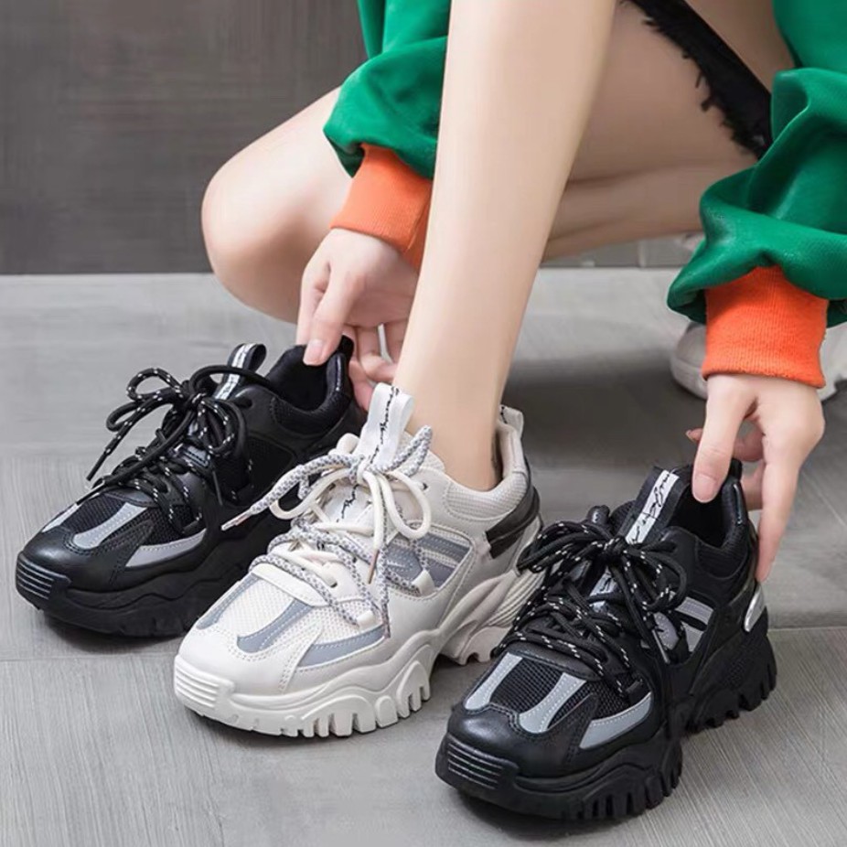 Giày thể thao nữ Ulzzang gót bạc phản quang nâng độn đế cao 5cm răng cưa cá tính màu trắng/đen